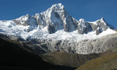 Taullirajo peak in huaraz trek