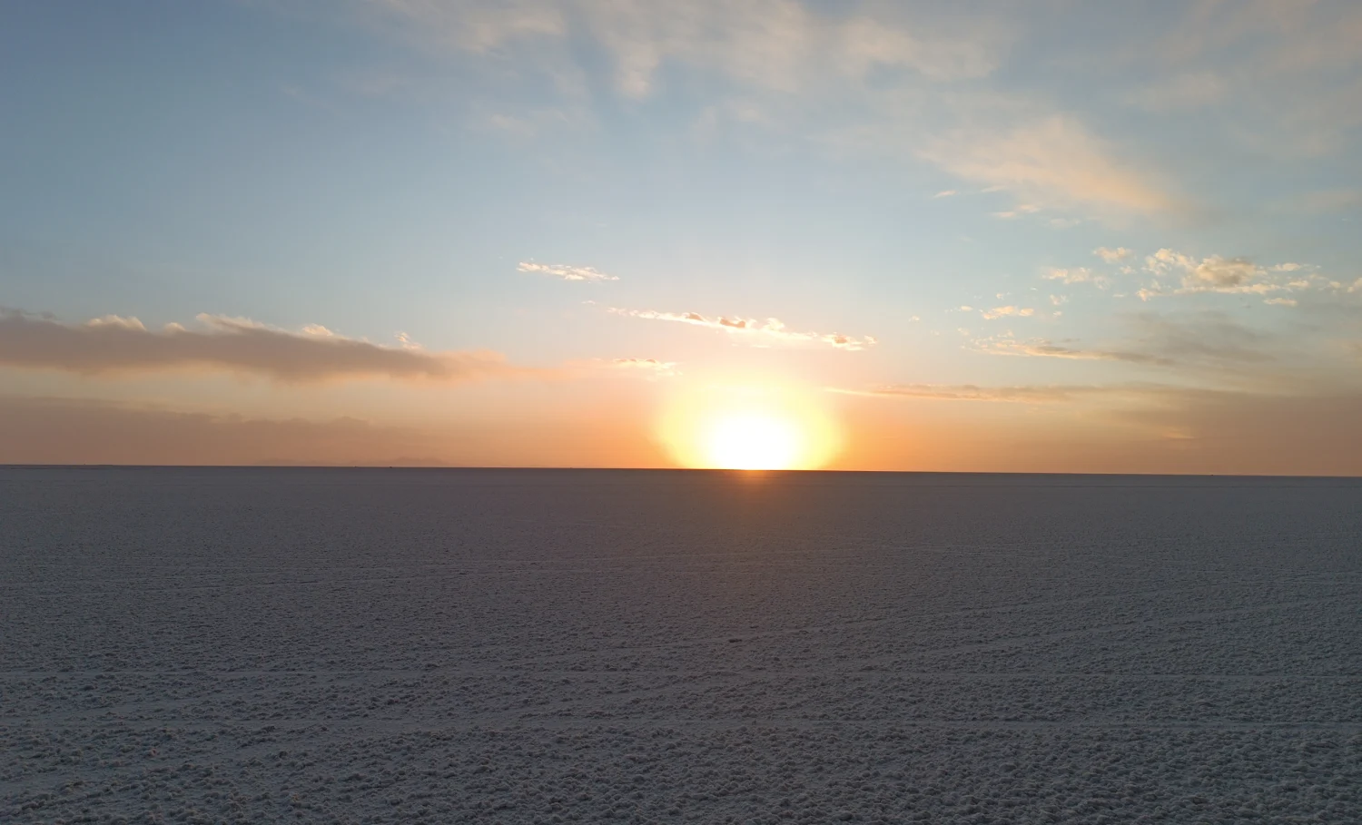 Sun set on Uyuni salt lake bolivia tour